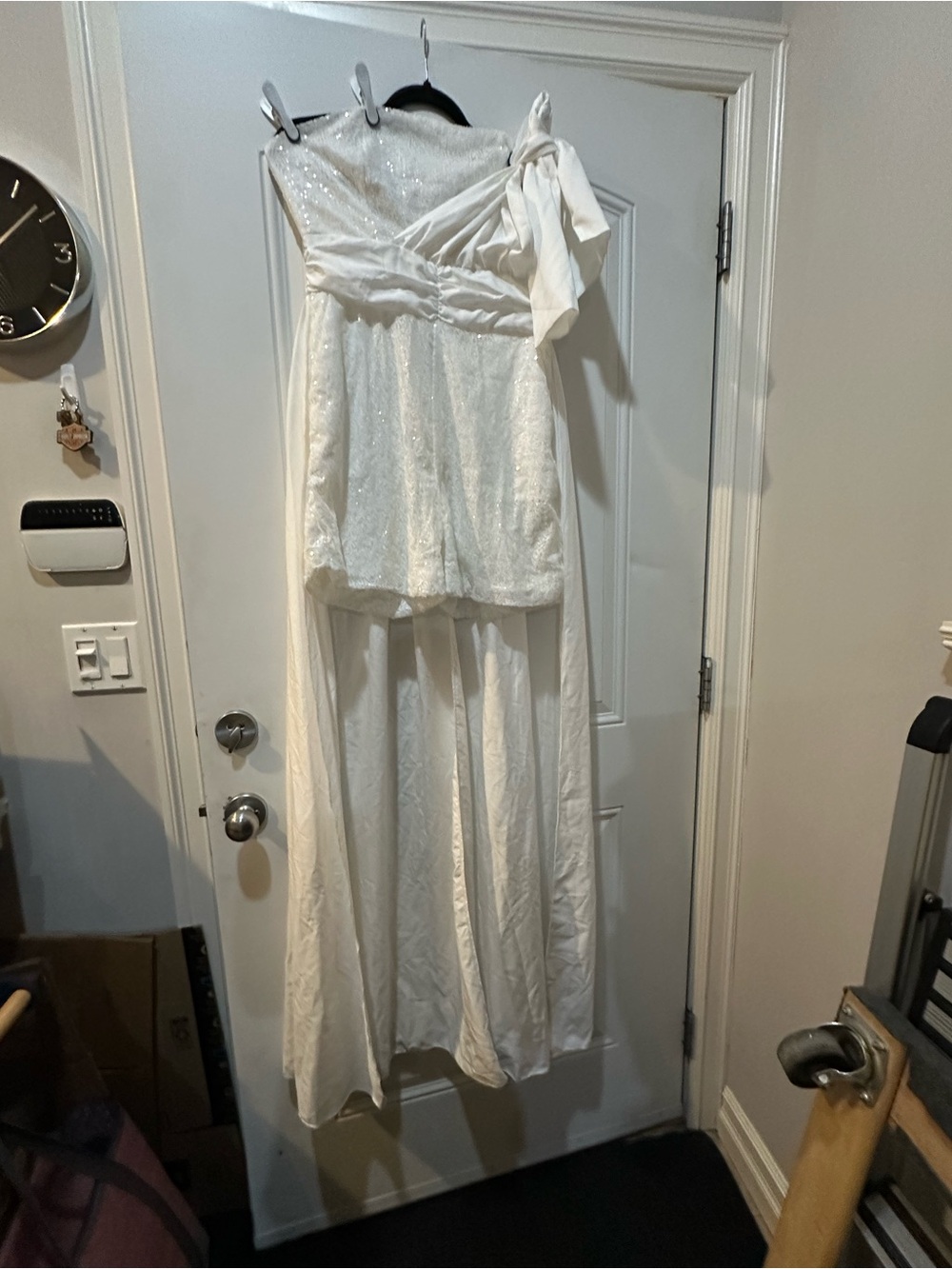 White One-Shoulder romper Evening Dress with Draped Bow